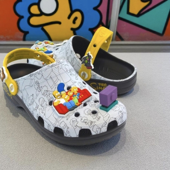 Bart Simpson & Crocs Callab - Picture 5 of 14